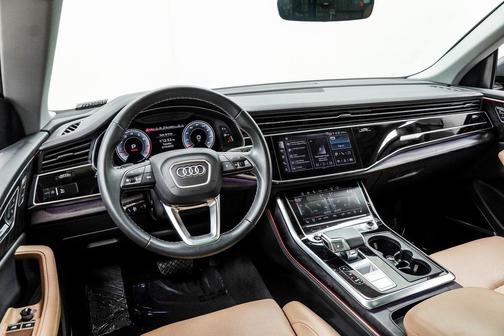 2024 Audi Q8 55 Prestige
