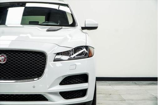 2019 Jaguar F-PACE 30t Prestige