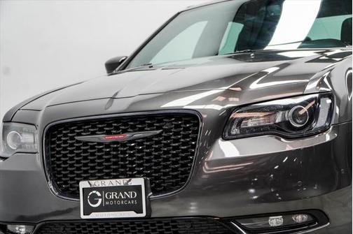 2021 Chrysler 300 S
