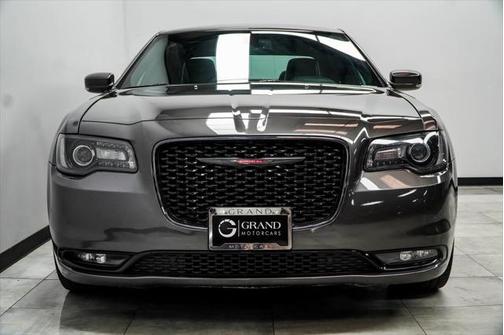 2021 Chrysler 300 S