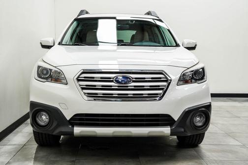 Crystal White Pearl 2017 Subaru Outback 2.5i Limited