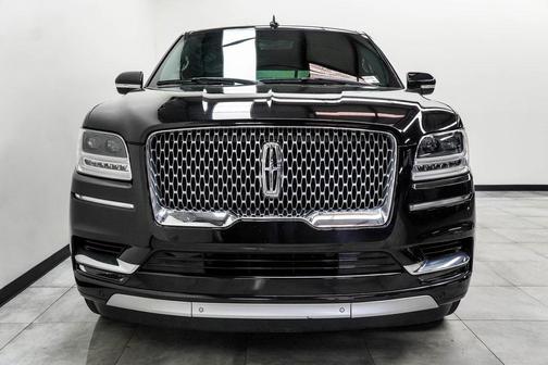 2019 Lincoln Navigator Standard