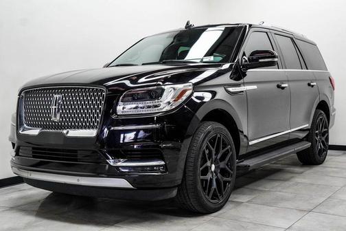 2019 Lincoln Navigator Standard