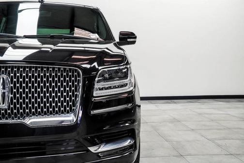 2019 Lincoln Navigator Standard