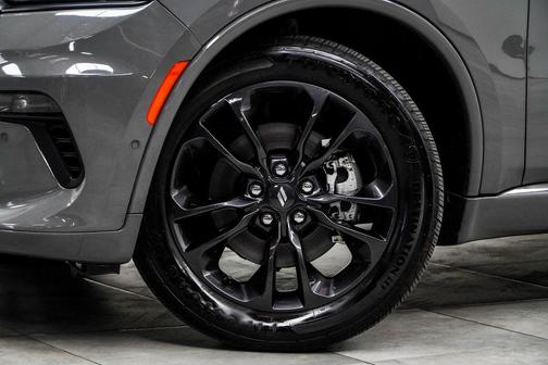 2022 Dodge Durango Orange Sport RWD