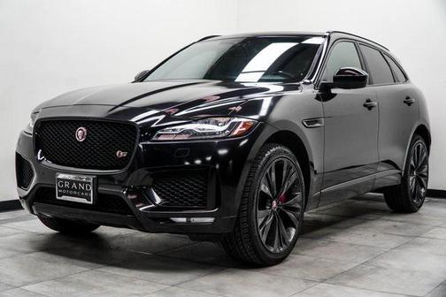 2018 Jaguar F-PACE S