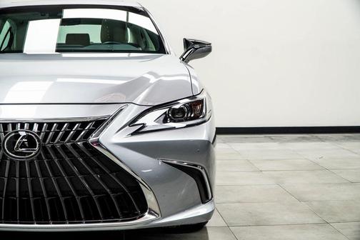 2024 Lexus ES 350 Base