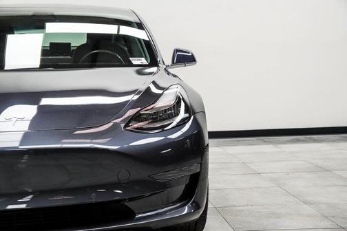 2020 Tesla Model 3 Standard Range