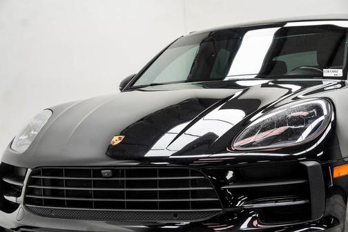 2020 Porsche Macan Base