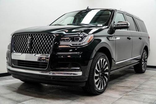 2023 Lincoln Navigator Black Label