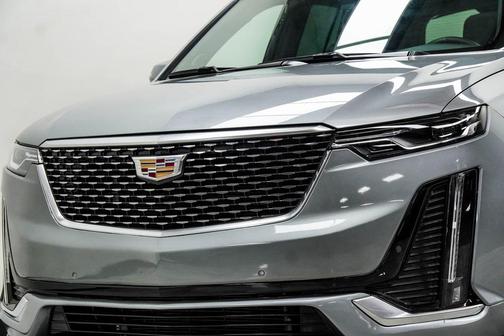 2025 Cadillac XT6 Premium Luxury AWD