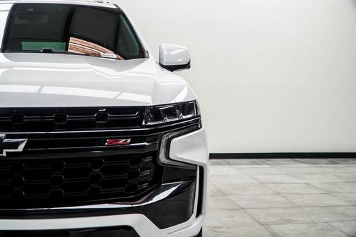 2023 Chevrolet Suburban 4WD Z71