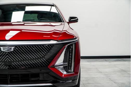 2024 Cadillac LYRIQ Luxury w/1SE