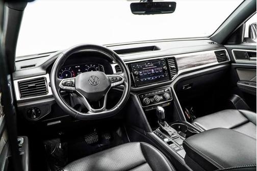 2022 Volkswagen Atlas Cross Sport 3.6L V6 SE w/Technology