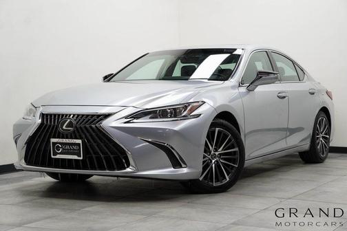 2022 Lexus ES 350 Base