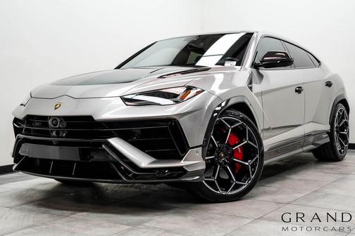 Gray 2024 Lamborghini Urus Performante