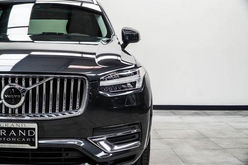 2021 Volvo XC90 Recharge Plug-In Hybrid T8 Inscription Expression 7 Passenger