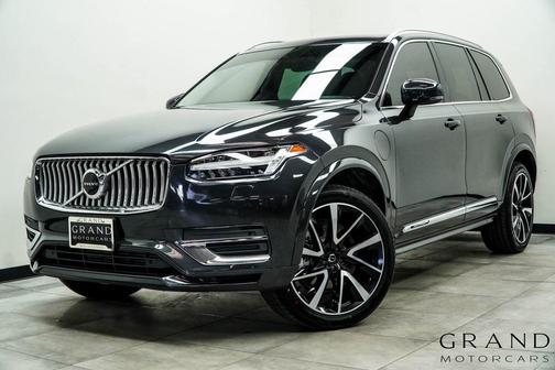2021 Volvo XC90 Recharge Plug-In Hybrid T8 Inscription Expression 7 Passenger