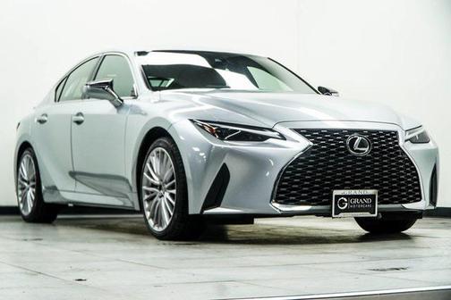 2022 Lexus IS 300 Base
