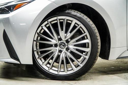 2022 Lexus IS 300 Base