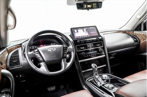 2024 INFINITI QX80 PREMIUM SELECT AWD