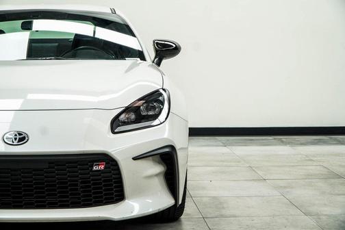 2024 Toyota GR86 Premium