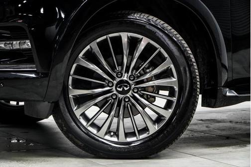 2021 INFINITI QX80 SENSORY AWD