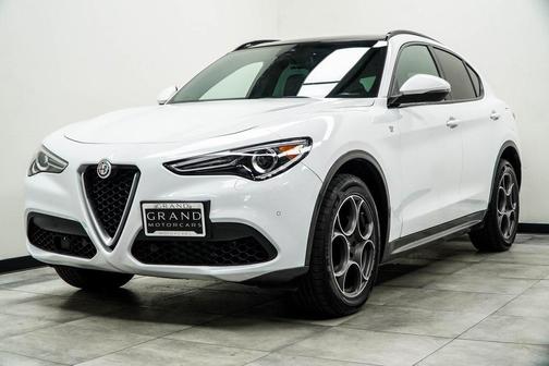 2022 Alfa Romeo Stelvio Ti