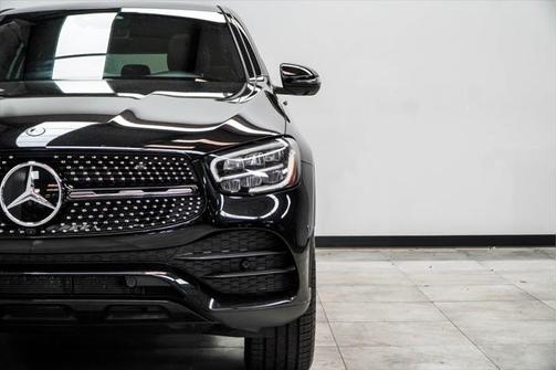 2022 Mercedes-Benz GLC 300 4MATIC Coupe