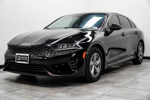 2023 Kia K5 LXS