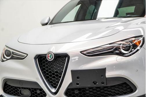 2022 Alfa Romeo Stelvio Ti
