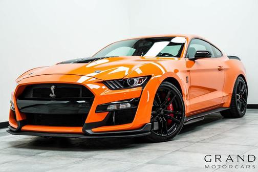 Twister Orange Tri-Coat 2020 Ford Shelby GT500 Base