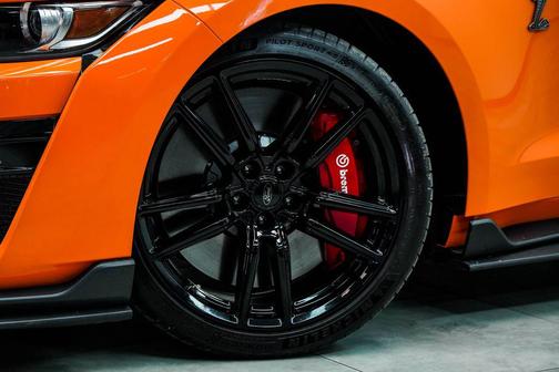 Twister Orange Tri-Coat 2020 Ford Shelby GT500 Base