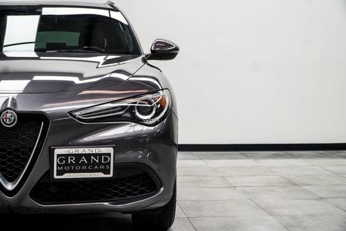2022 Alfa Romeo Stelvio Ti