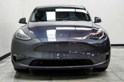 Gray 2023 Tesla Model Y Performance Dual Motor All-Wheel Drive