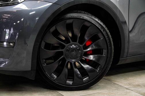 Gray 2023 Tesla Model Y Performance Dual Motor All-Wheel Drive