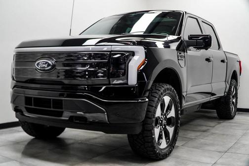 2023 Ford F-150 Lightning Platinum