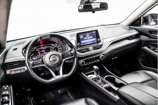 2024 Nissan Altima SR FWD