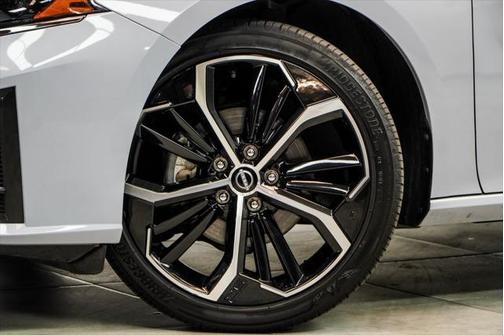 2024 Nissan Altima SR FWD