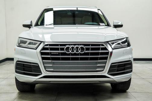 2019 Audi Q5 2.0T Premium Plus