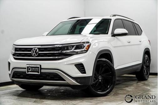 2022 Volkswagen Atlas 3.6L SE w/Technology