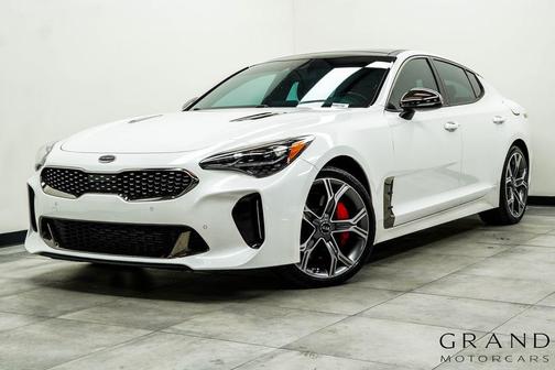 2019 Kia Stinger GT1