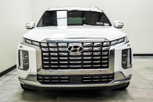 Hyper White 2023 Hyundai PALISADE Calligraphy