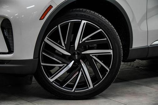 Ceramic Pearl Metallic Tri-Coat 2025 Lincoln Aviator Reserve AWD