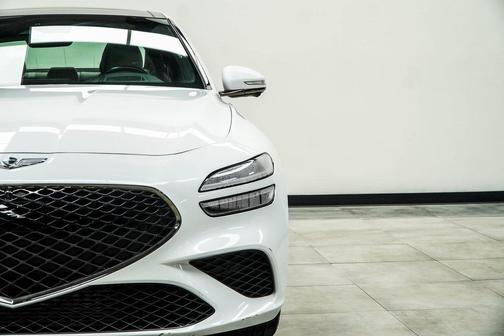 2023 Genesis G70 3.3T RWD
