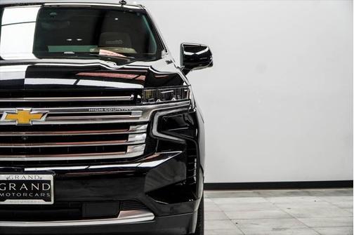 2023 Chevrolet Tahoe 4WD High Country