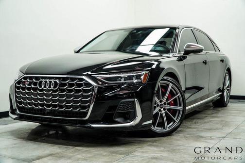 2022 Audi S8 4.0T
