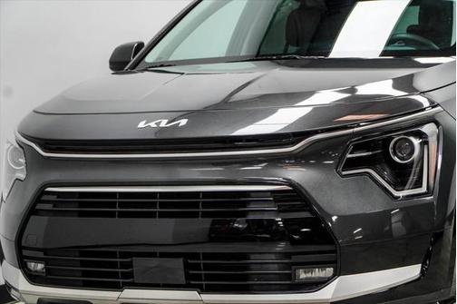 2023 Kia Niro Touring