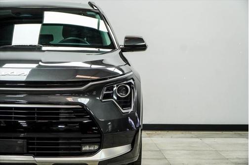 2023 Kia Niro Touring