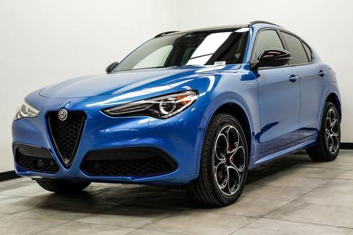 2023 Alfa Romeo Stelvio Veloce AWD